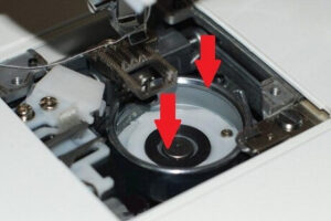 How to Clean and Oil a Sewing Machine