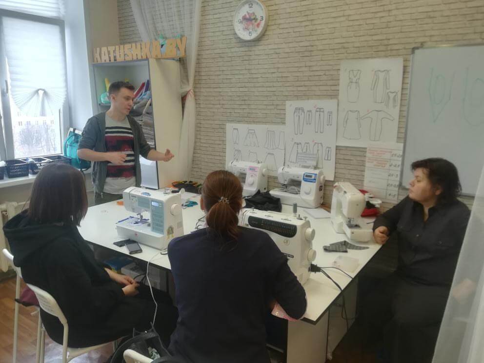 sewing machine SewingSage Studio