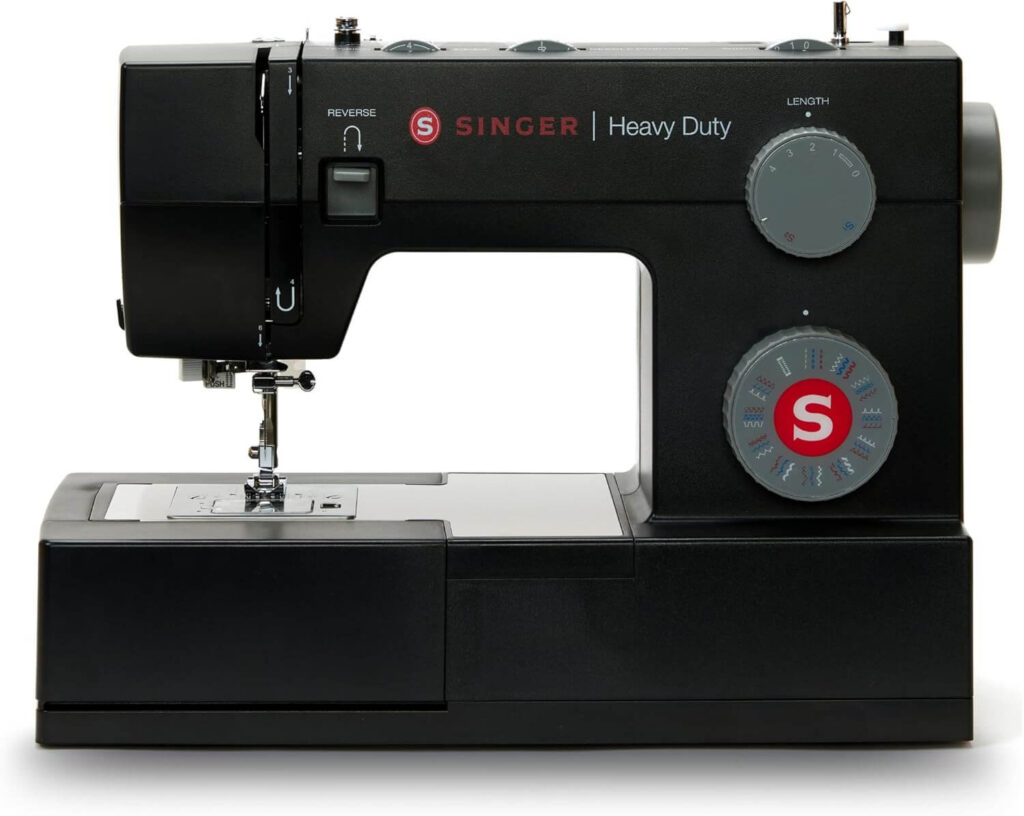 Singer Heavy Duty 4432 sewing machine in black — reliable mechanical sewing machine for beginners
